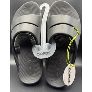 OOFOS OOahh Slide Recovery Footwear in Black - Size W12 M10 - NWT